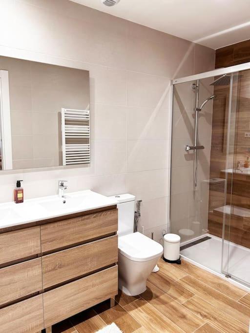 Apartamento De Cuatro Habitaciones En Talavera Talavera de la Reina Eksteriør bilde